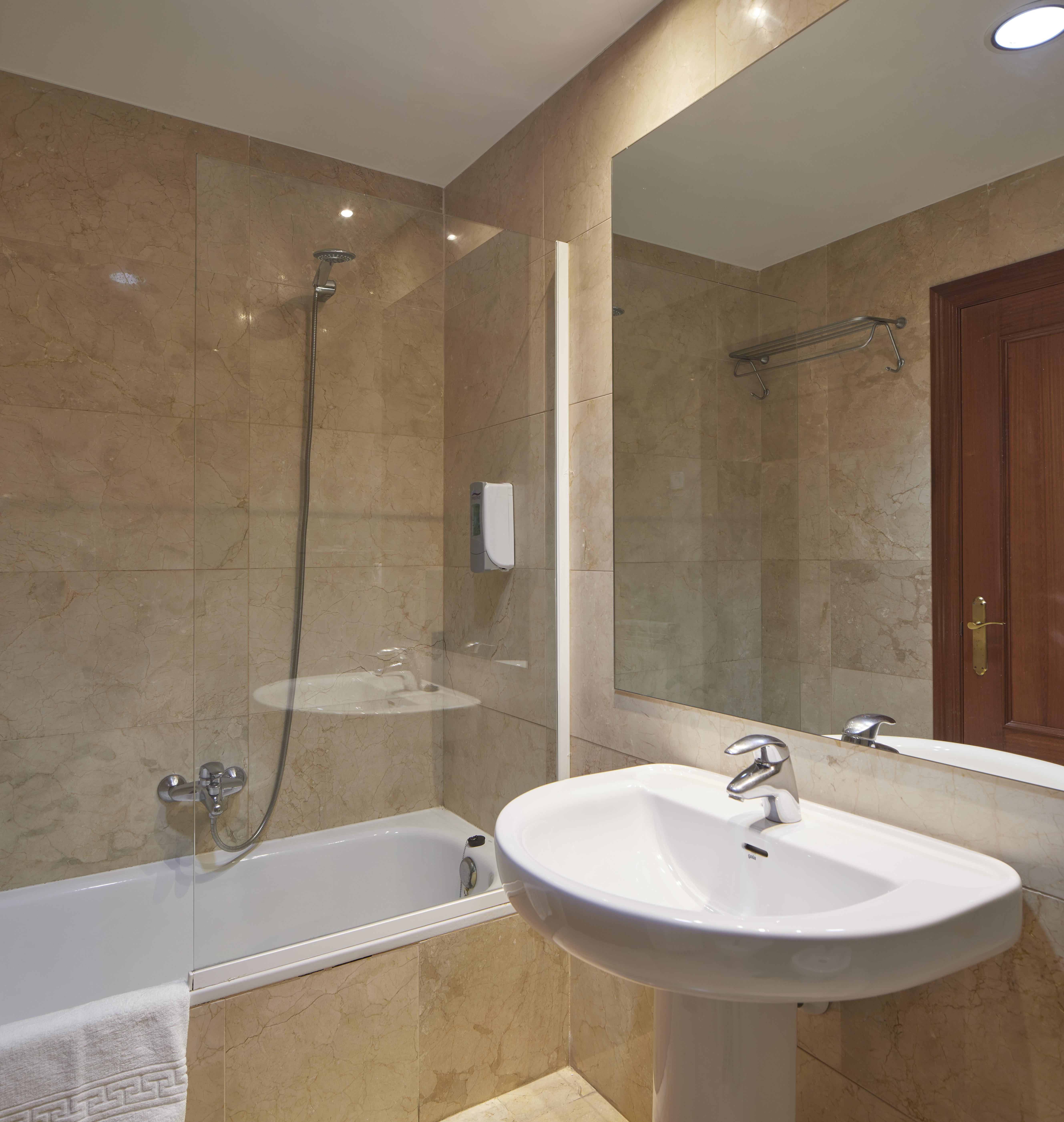 Iraipe Logrono Hotel 외부 사진